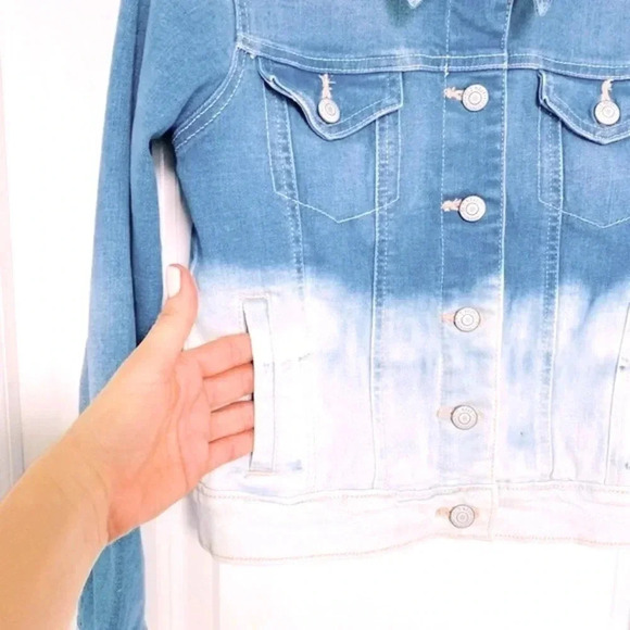 Old Navy Ombré Jean Jacket Girl’s Size Large 10/12 - Picture 6 of 9